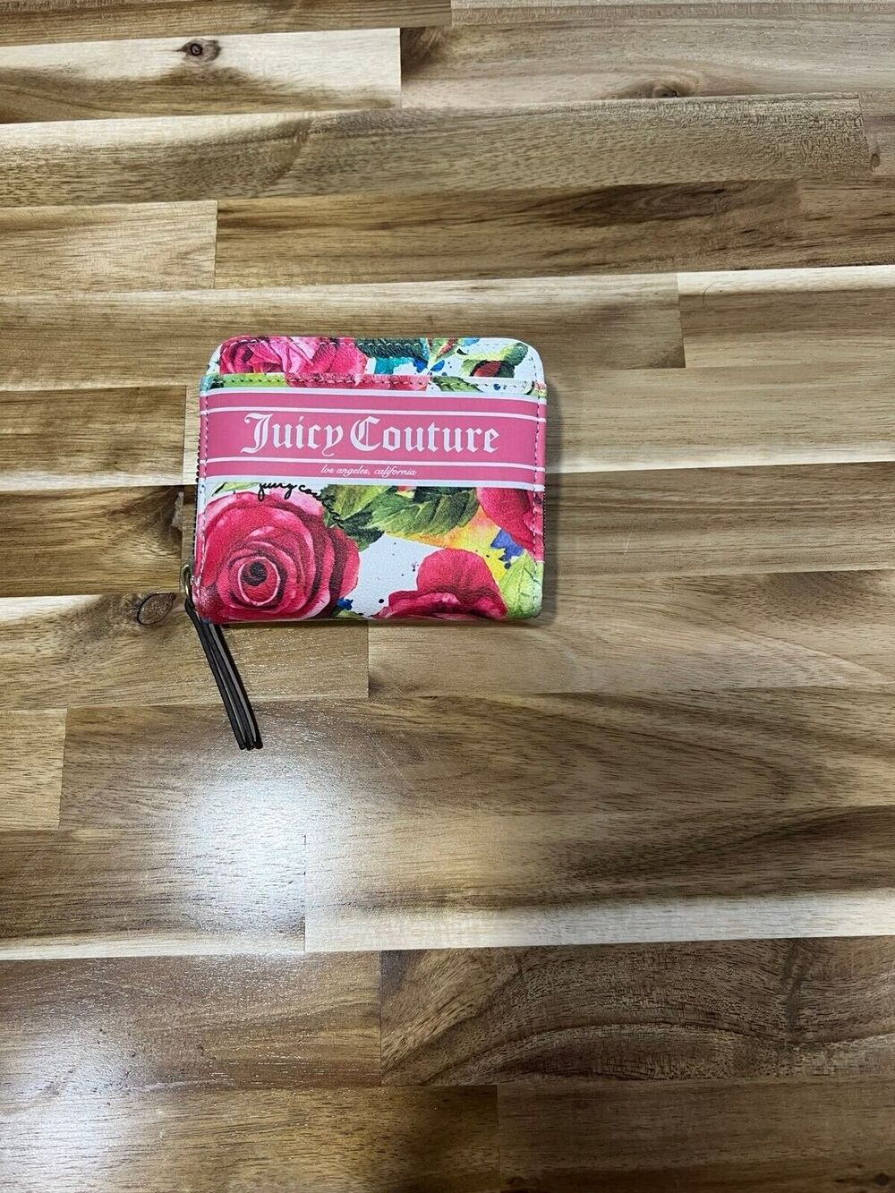 Small floral Juicy couture pink/white spring feminie wallet
